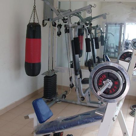 De Holiday Beach Hotel Kokrobite Exterior foto