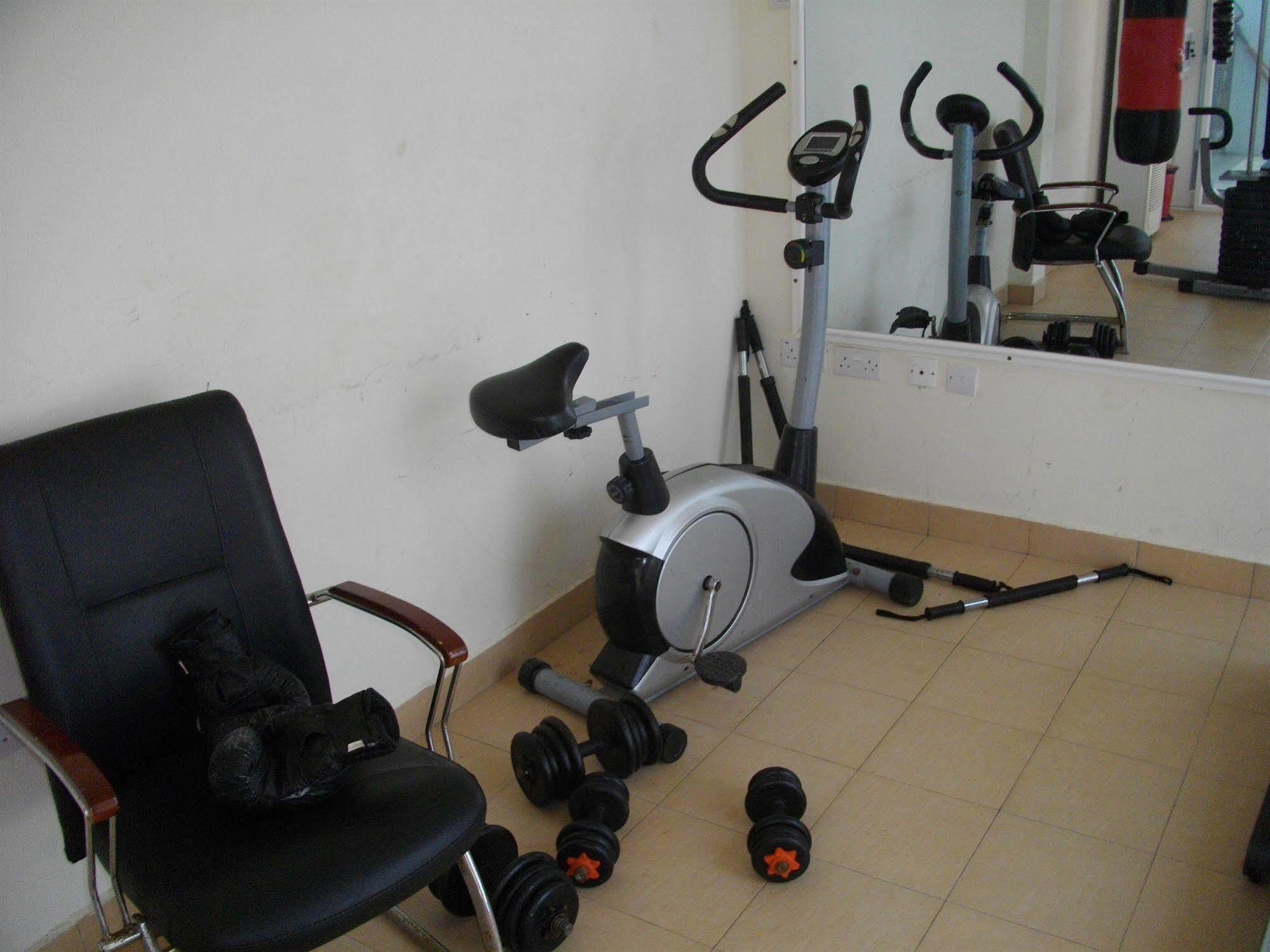 De Holiday Beach Hotel Kokrobite Exterior foto